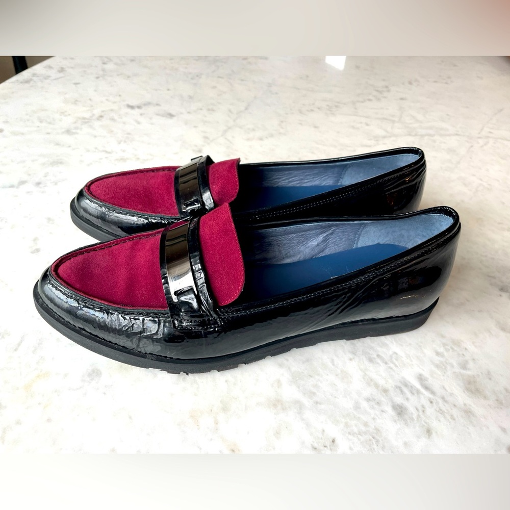 SABRINAS  Black Patent leather shoe with wine colored suede top woman’s size 7